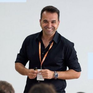 Manu Velasco